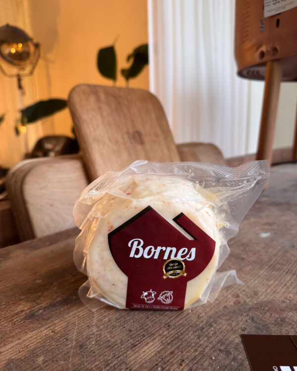 Queijo de vaca e Ovelha Picante +/- 450Gr