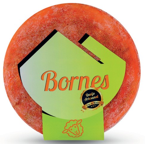 Queijo de Ovelha Apimentado +/- 800Gr
